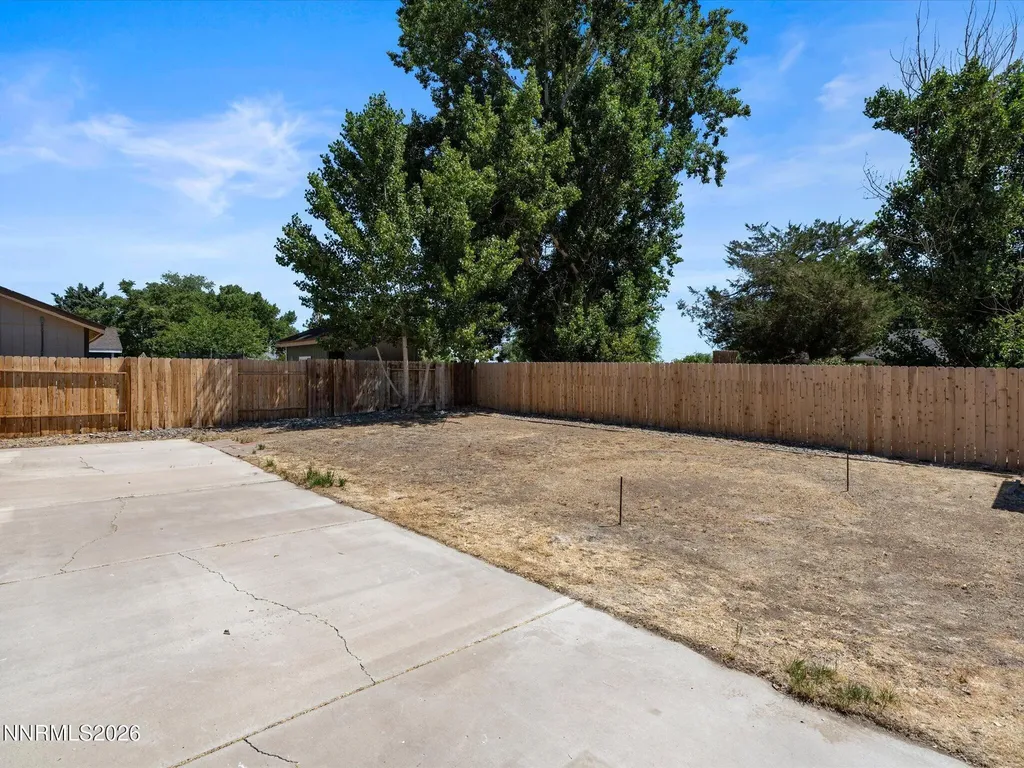 158 Rosecrest Fernley NV 89408