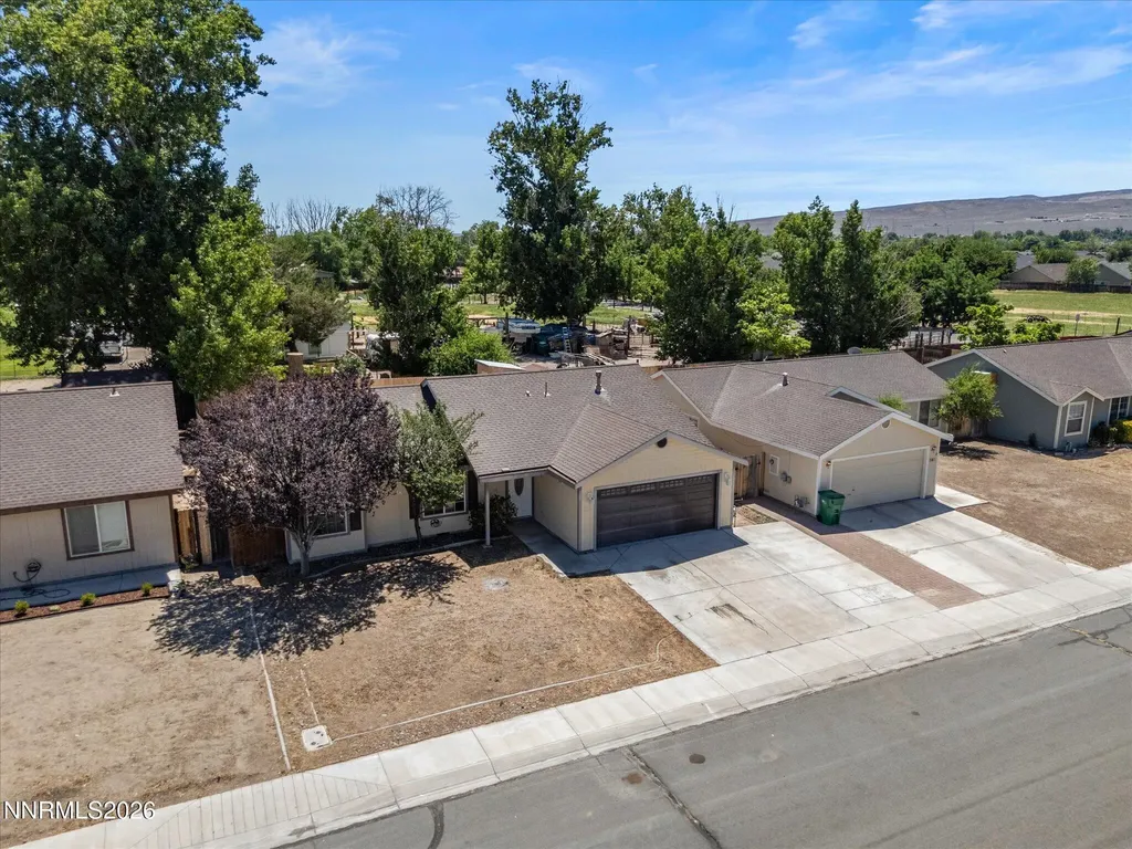 158 Rosecrest Fernley NV 89408