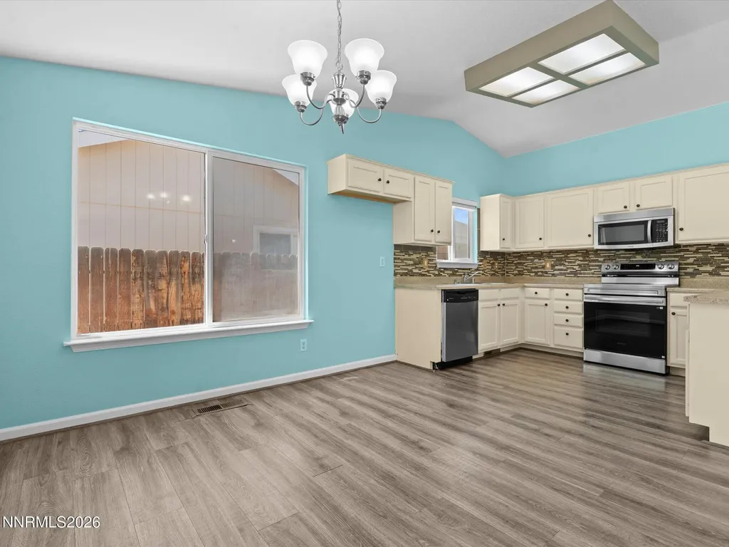 158 Rosecrest Fernley NV 89408