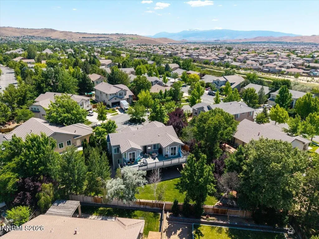 7452 Adelaide Sparks NV 89436