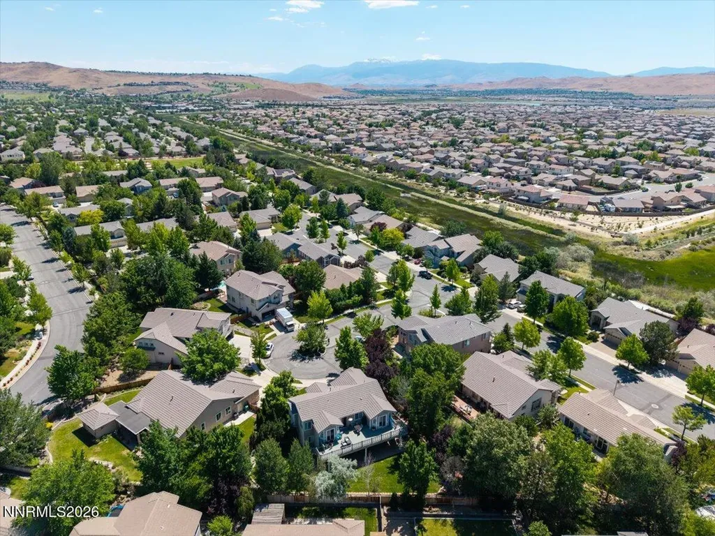 7452 Adelaide Sparks NV 89436