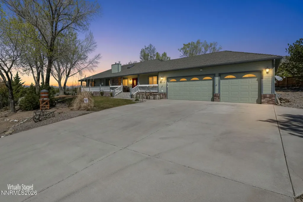 1374 Porter Minden NV 89423