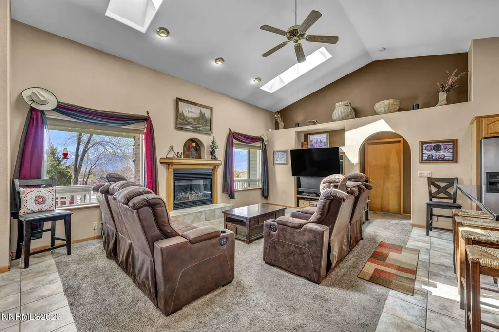 1374 Porter Minden NV 89423