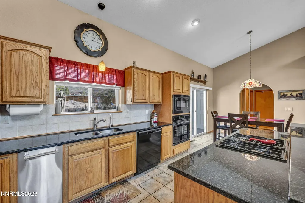 1374 Porter Minden NV 89423