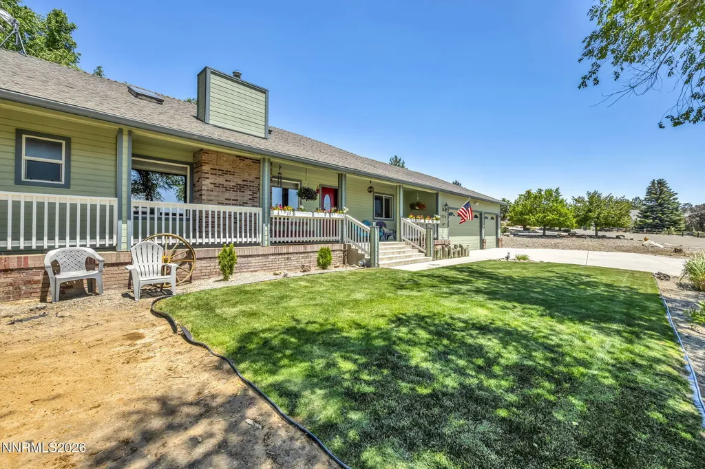 1374 Porter Minden NV 89423