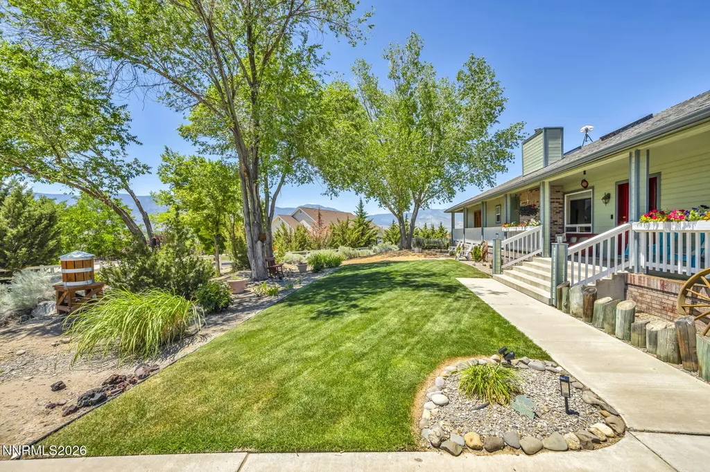 1374 Porter Minden NV 89423