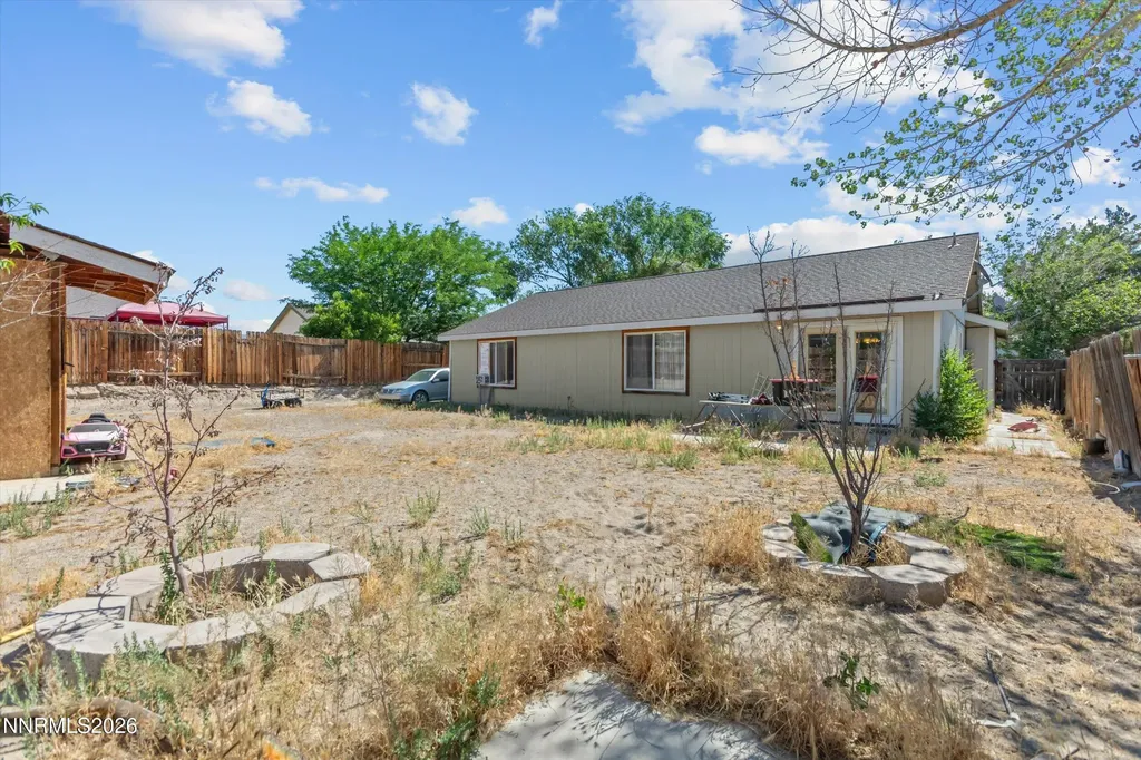 161 Rosecrest Fernley NV 89408