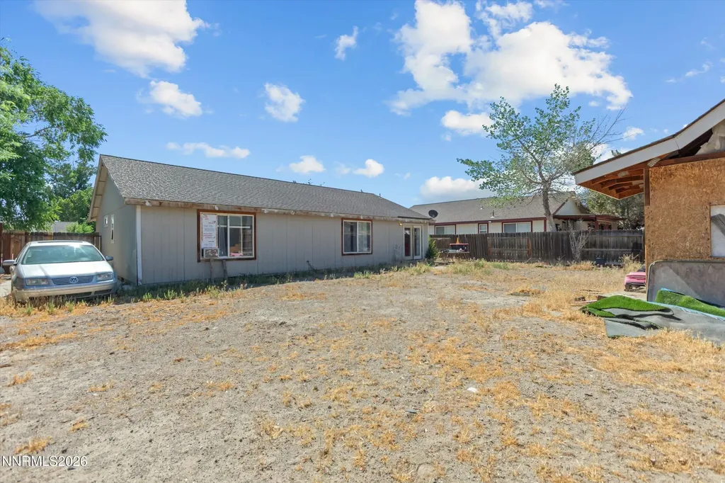 161 Rosecrest Fernley NV 89408