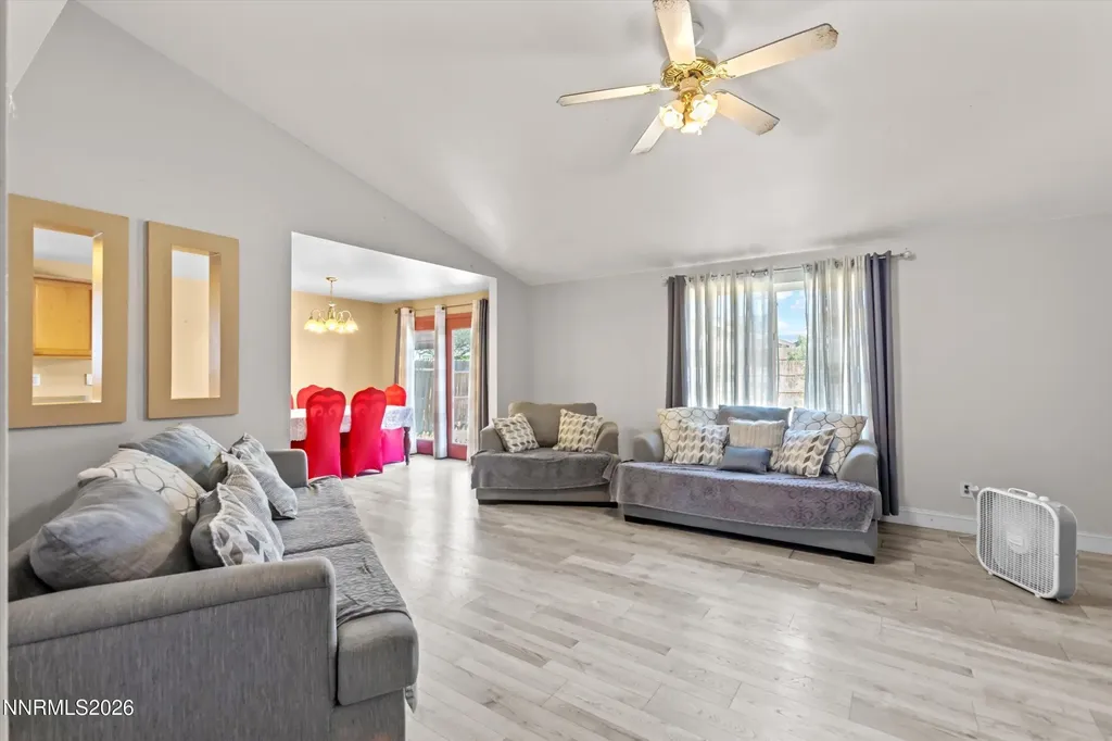 161 Rosecrest Fernley NV 89408