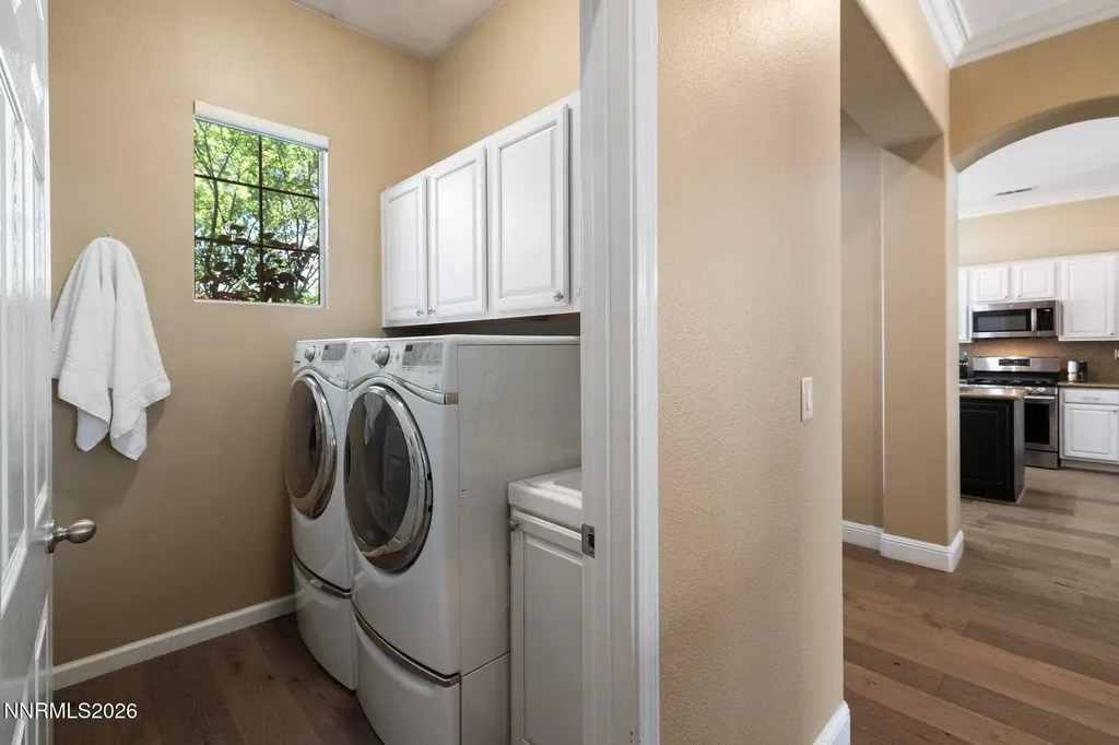 9697 Shadowstone Reno NV 89521