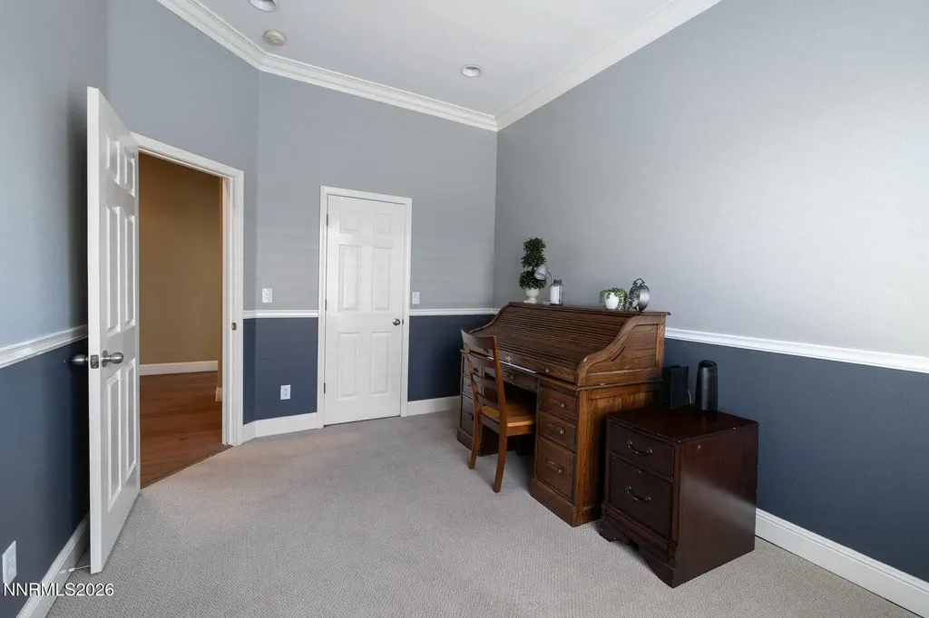 9697 Shadowstone Reno NV 89521