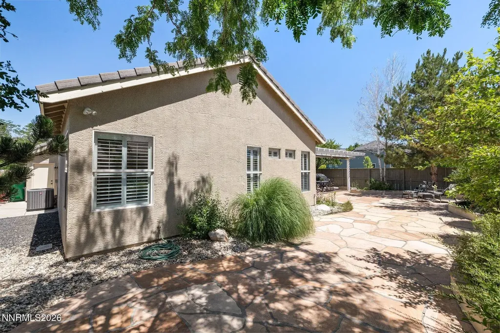 9697 Shadowstone Reno NV 89521