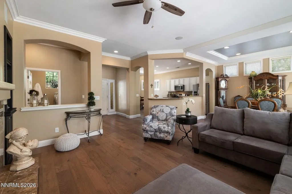 9697 Shadowstone Reno NV 89521
