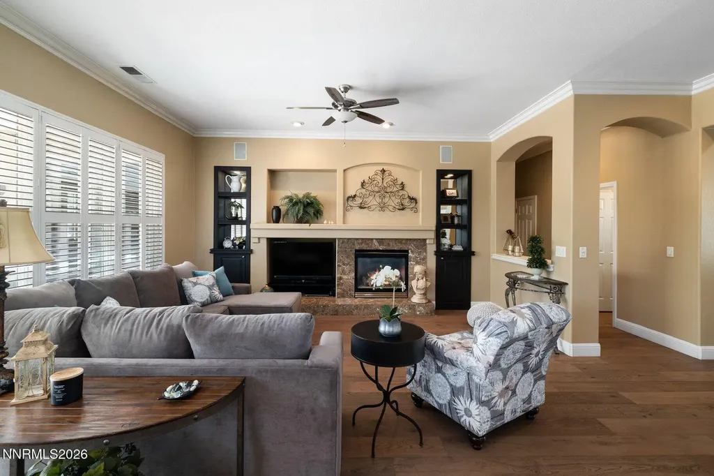 9697 Shadowstone Reno NV 89521