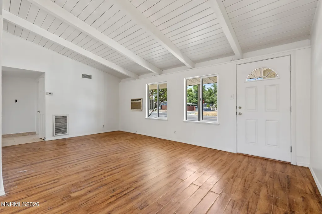 1013 Greenbrae Sparks NV 89431