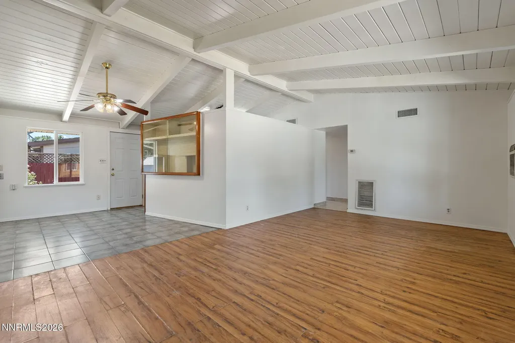 1013 Greenbrae Sparks NV 89431