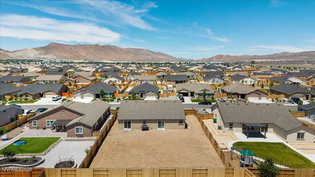 548 Fox Branch Sparks NV 89441