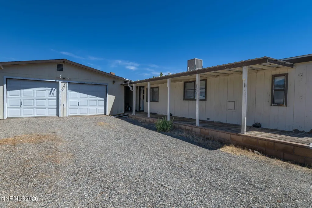 11255 Stallion Springs Stagecoach NV 89429
