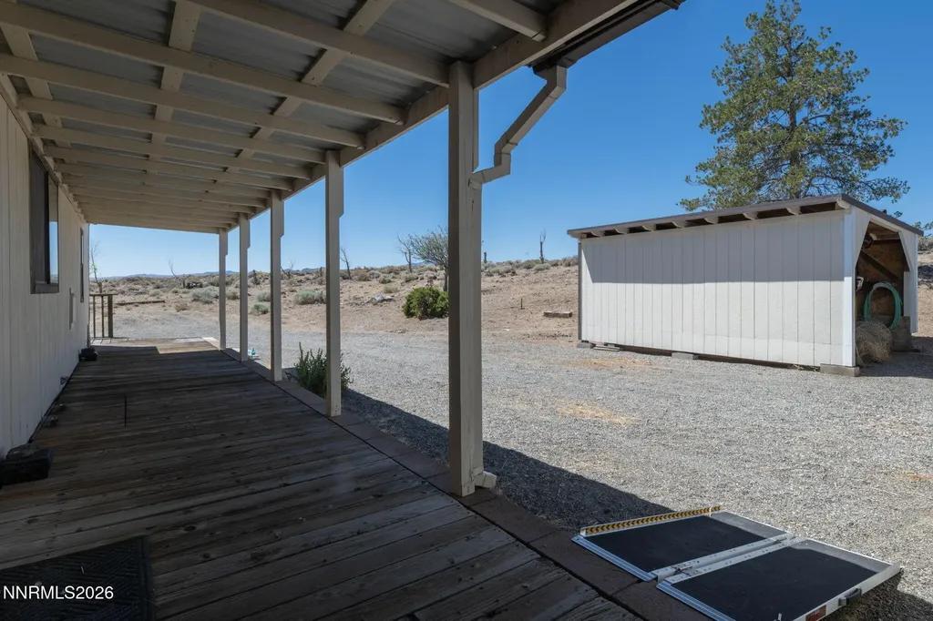 11255 Stallion Springs Stagecoach NV 89429