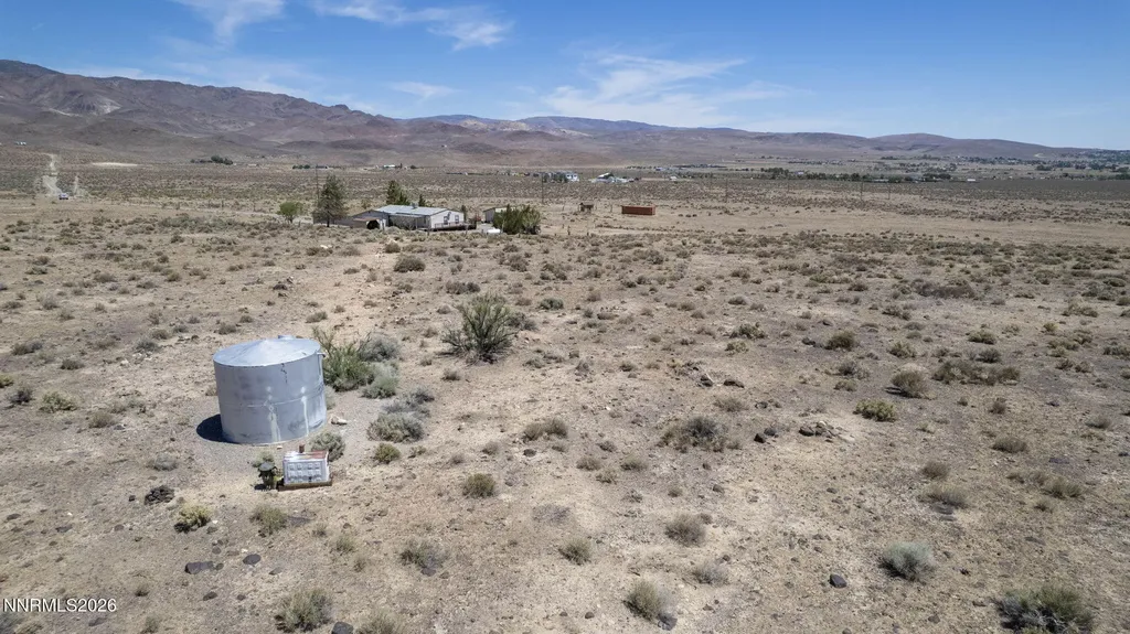 11255 Stallion Springs Stagecoach NV 89429