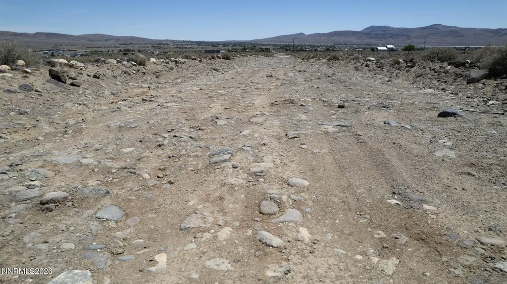 11255 Stallion Springs Stagecoach NV 89429