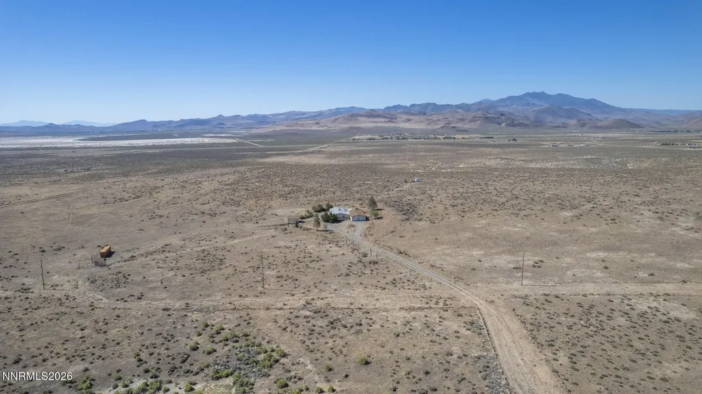 11255 Stallion Springs Stagecoach NV 89429