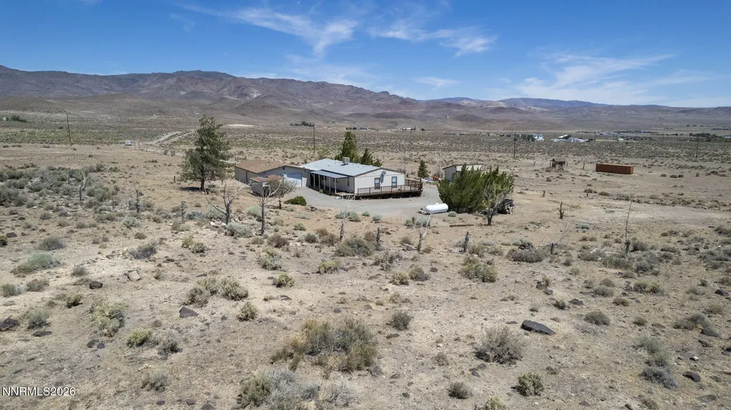 11255 Stallion Springs Stagecoach NV 89429