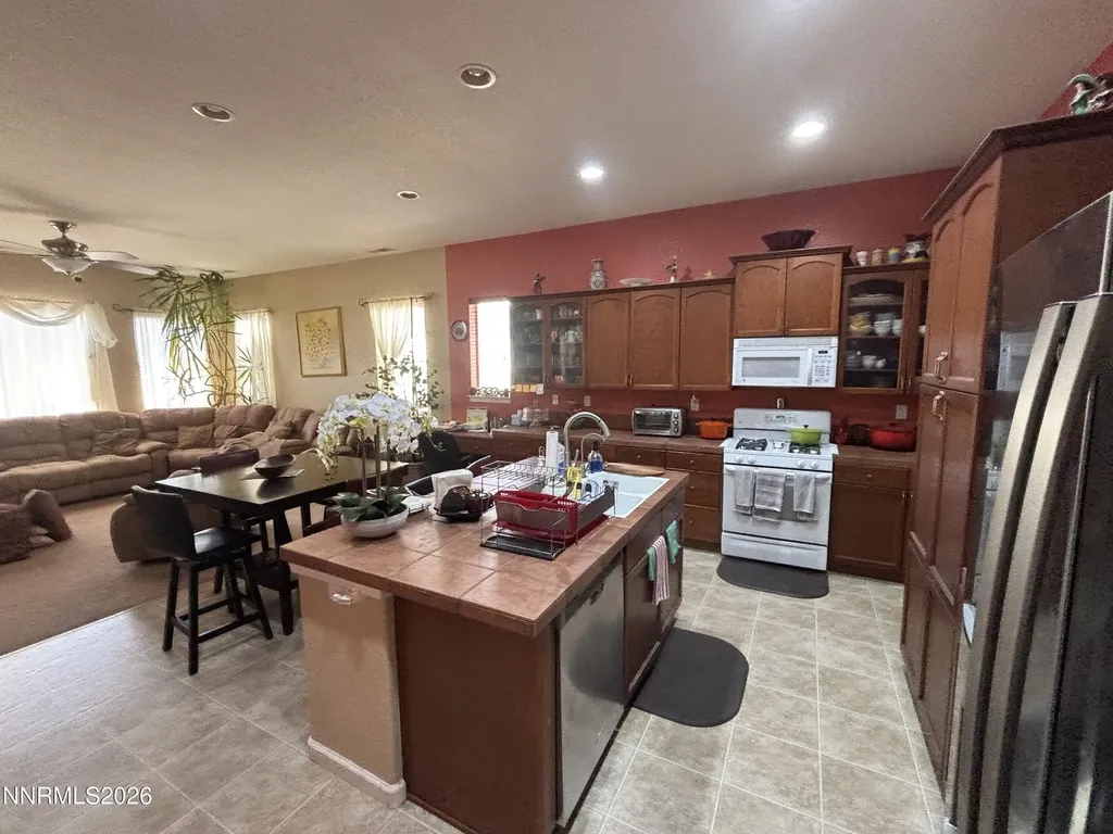 2961 Fork Fernley NV 89408