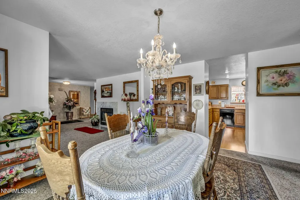 1198 Coral Carson City NV 89703
