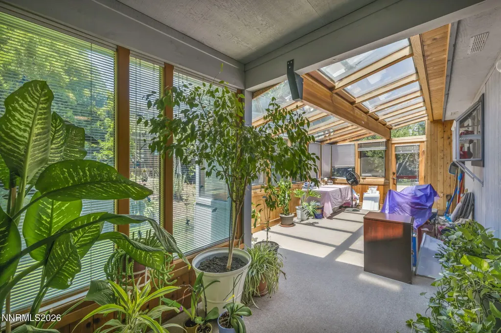 1198 Coral Carson City NV 89703