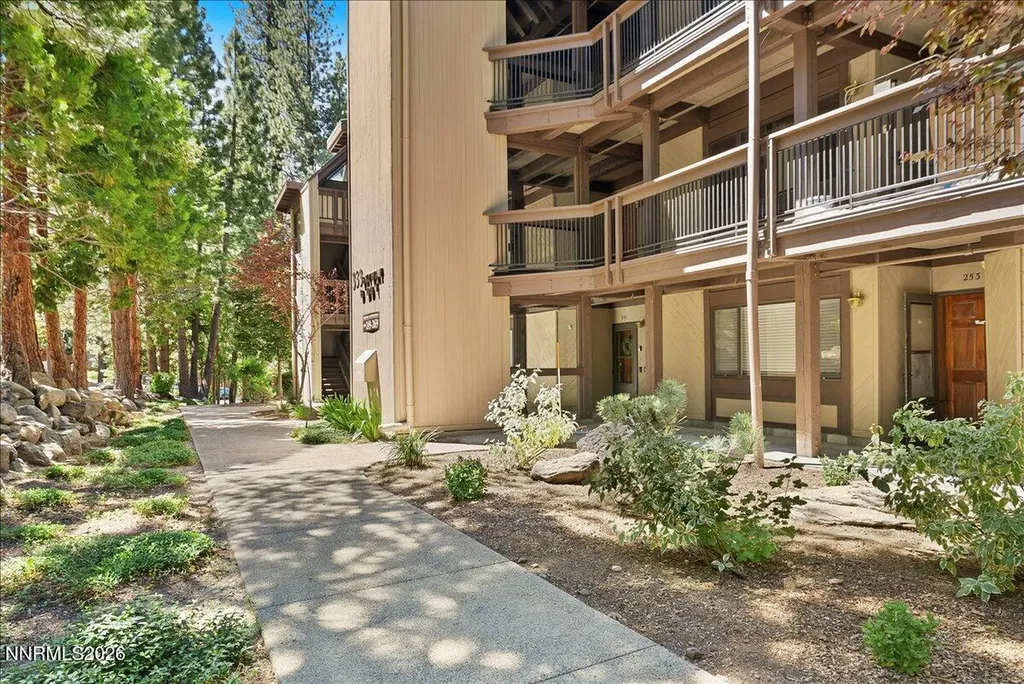 333 Ski Incline Village NV 89451