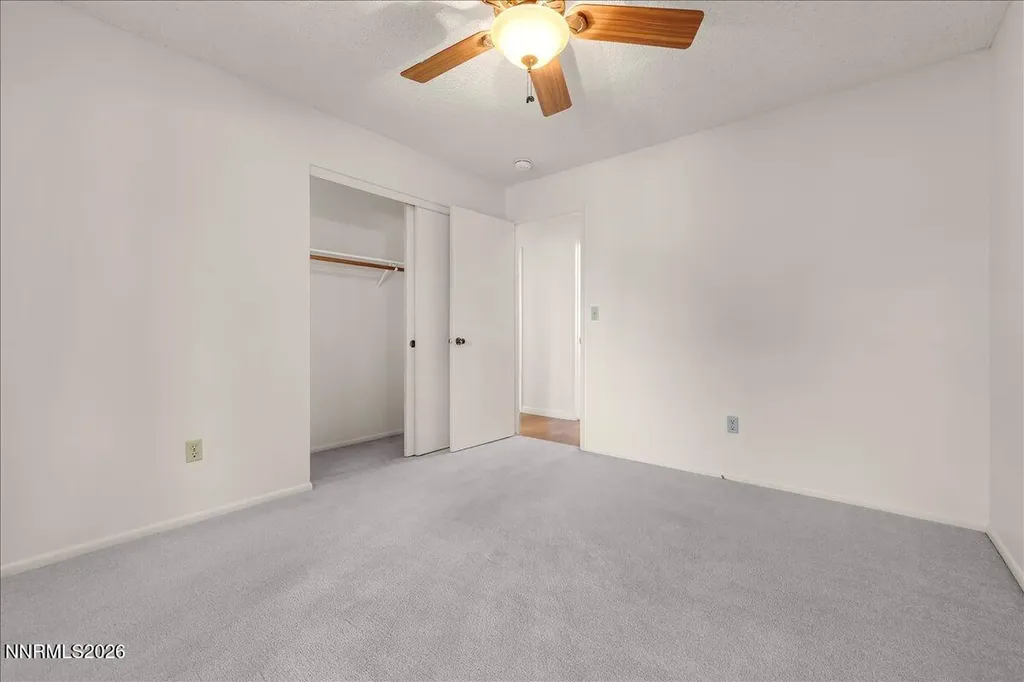 2212 Sycamore Glen Sparks NV 89434