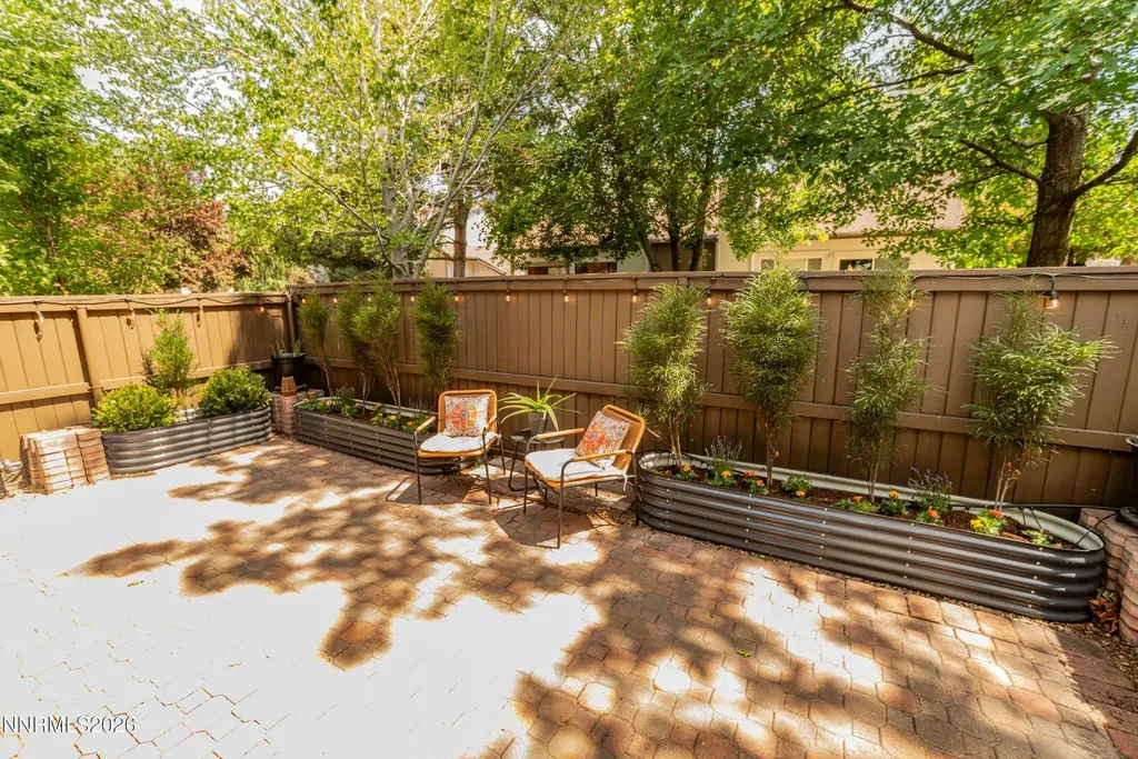 460 Shady Lane Reno NV 89509