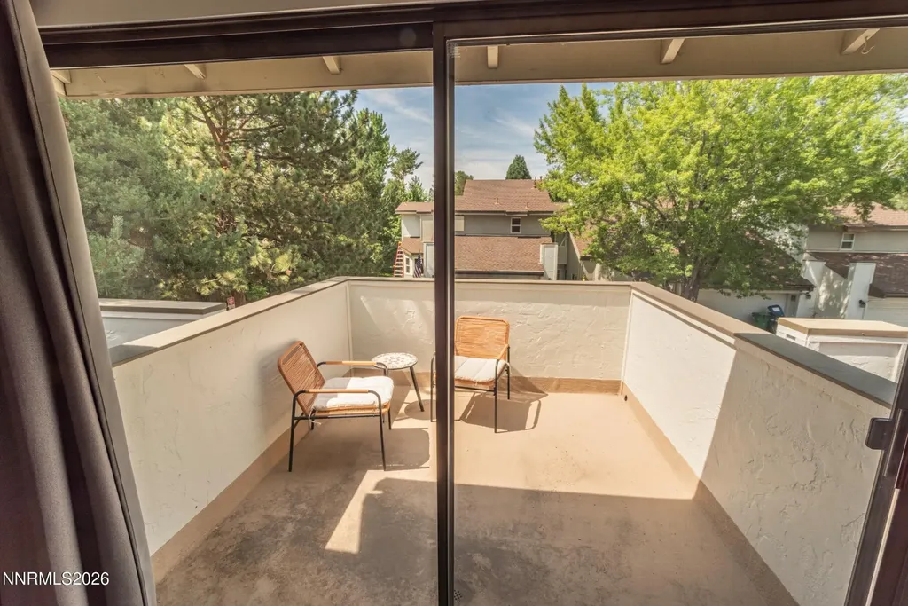 460 Shady Lane Reno NV 89509