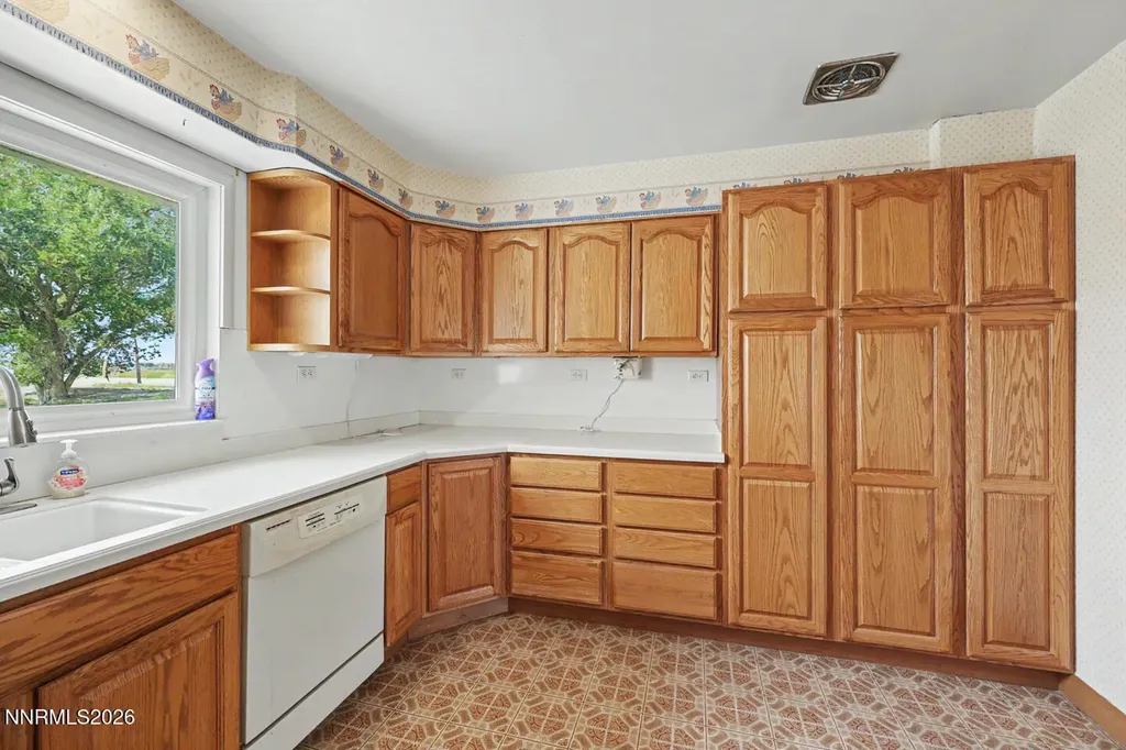 6350 Stillwater Fallon NV 89406
