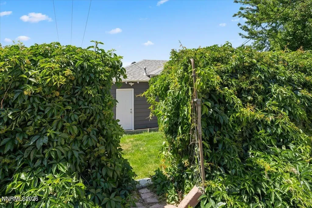 815 Maddux Reno NV 89512