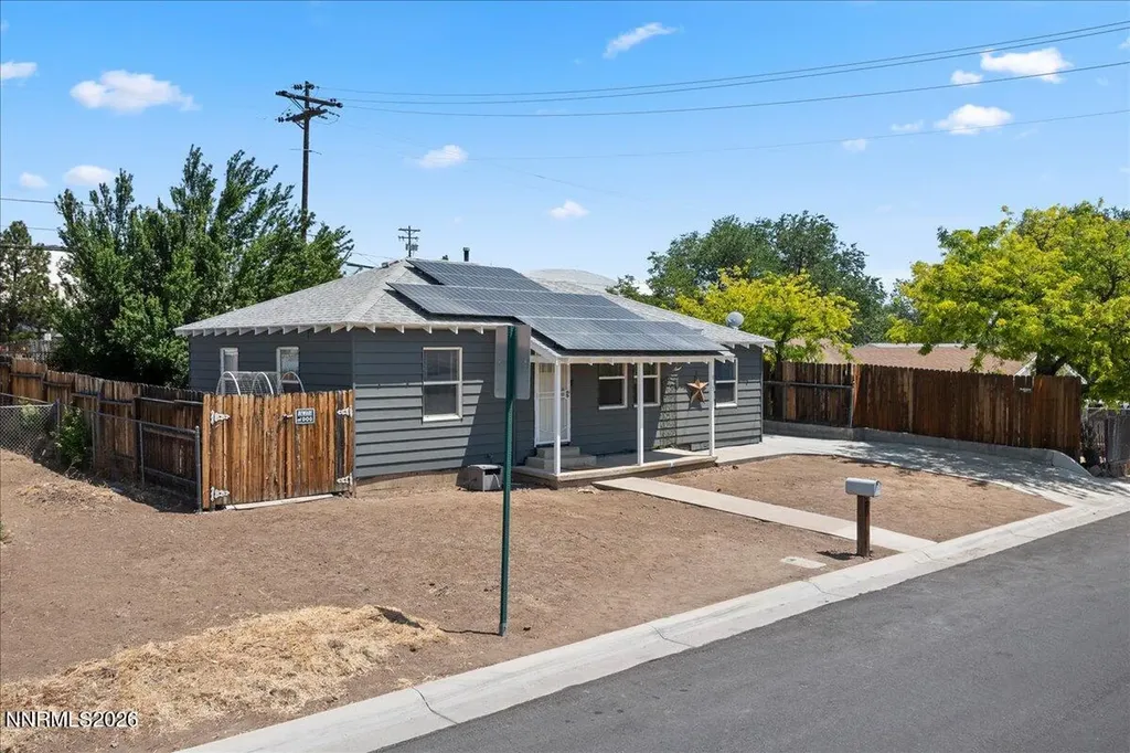 815 Maddux Reno NV 89512