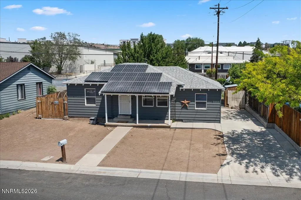 815 Maddux Reno NV 89512