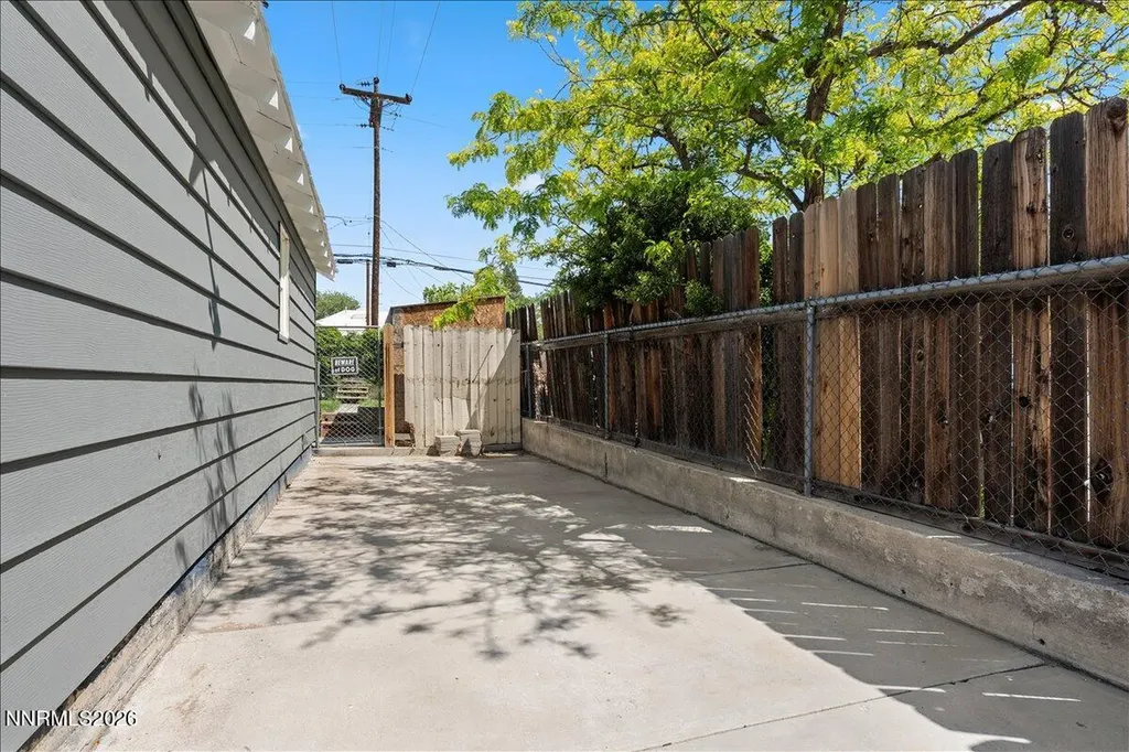 815 Maddux Reno NV 89512