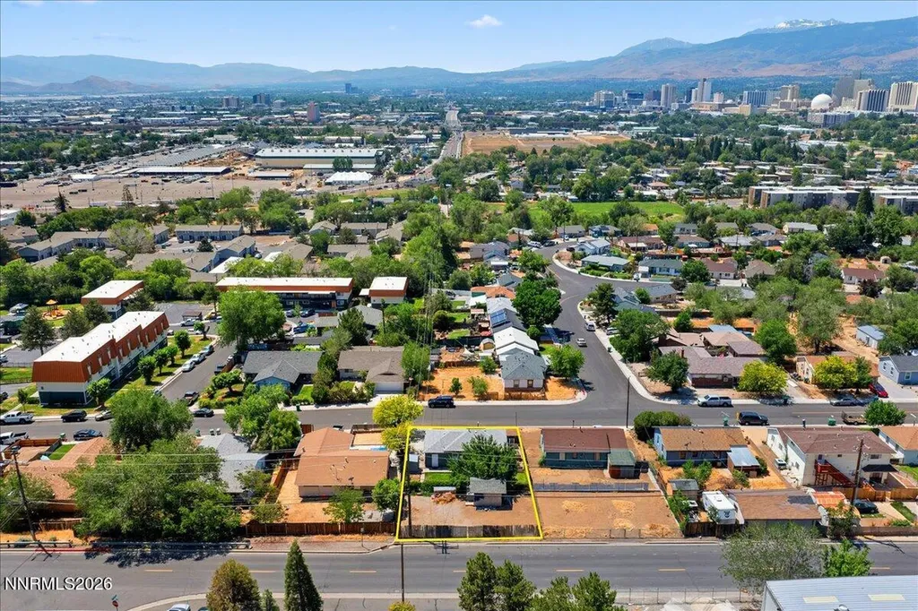 815 Maddux Reno NV 89512