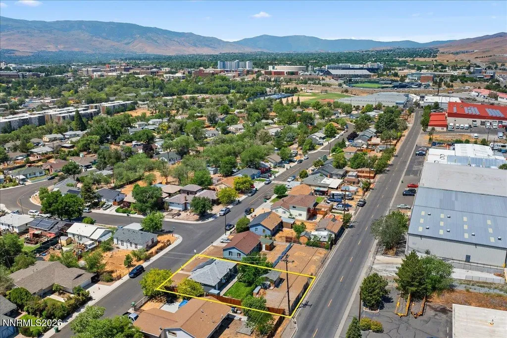 815 Maddux Reno NV 89512