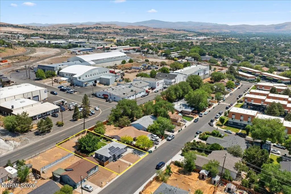 815 Maddux Reno NV 89512