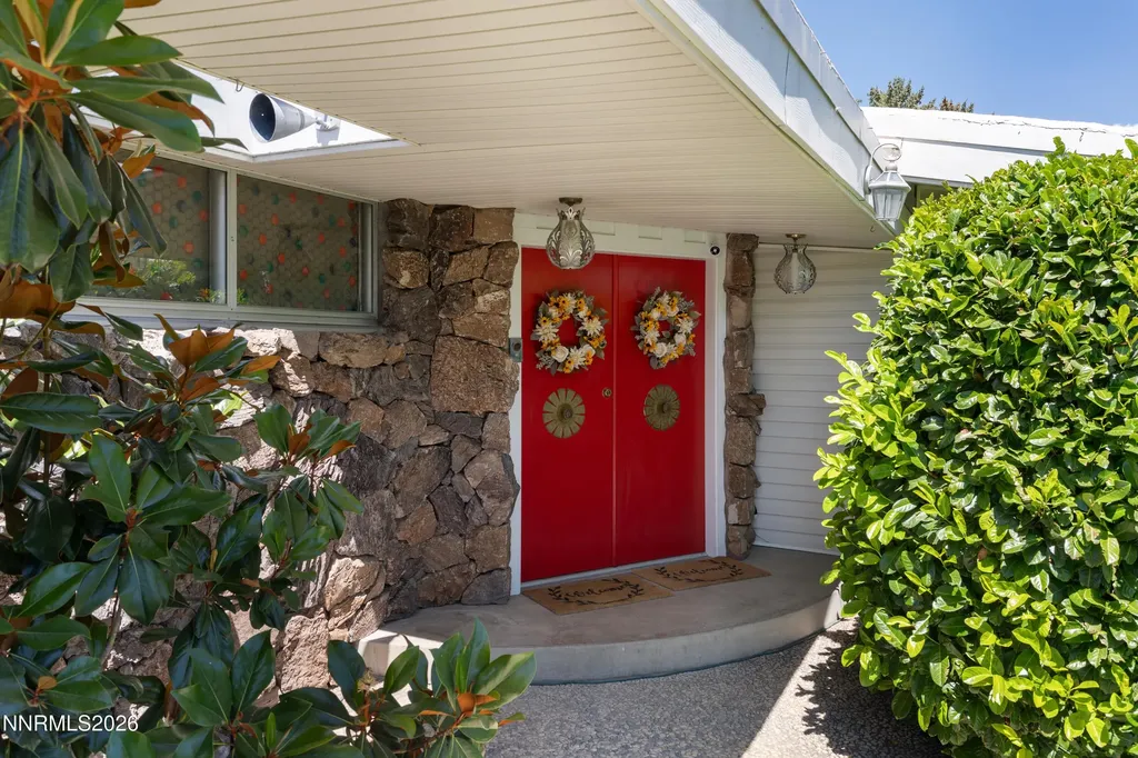 7777 Lakeside Reno NV 89511