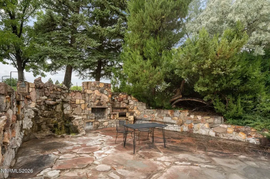 7777 Lakeside Reno NV 89511