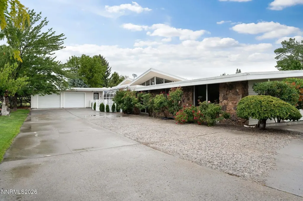 7777 Lakeside Reno NV 89511