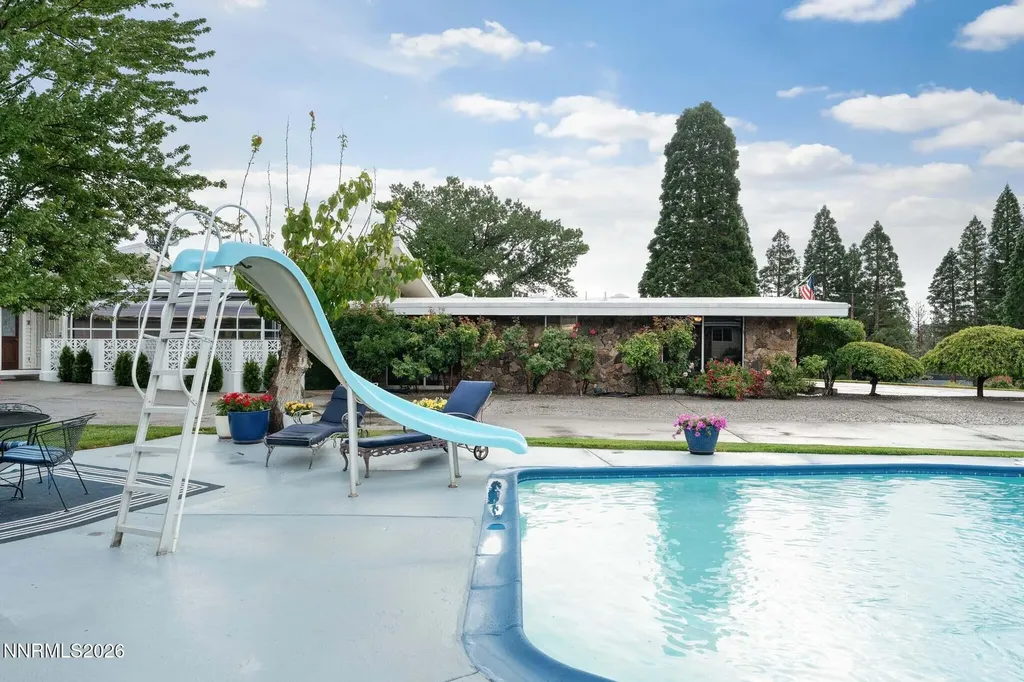 7777 Lakeside Reno NV 89511