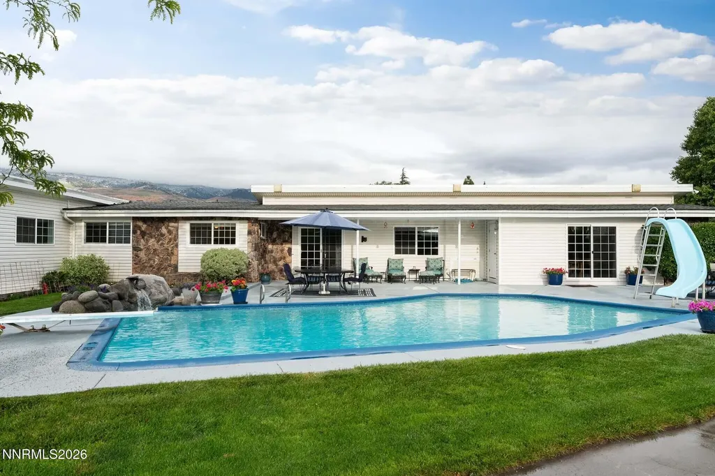 7777 Lakeside Reno NV 89511