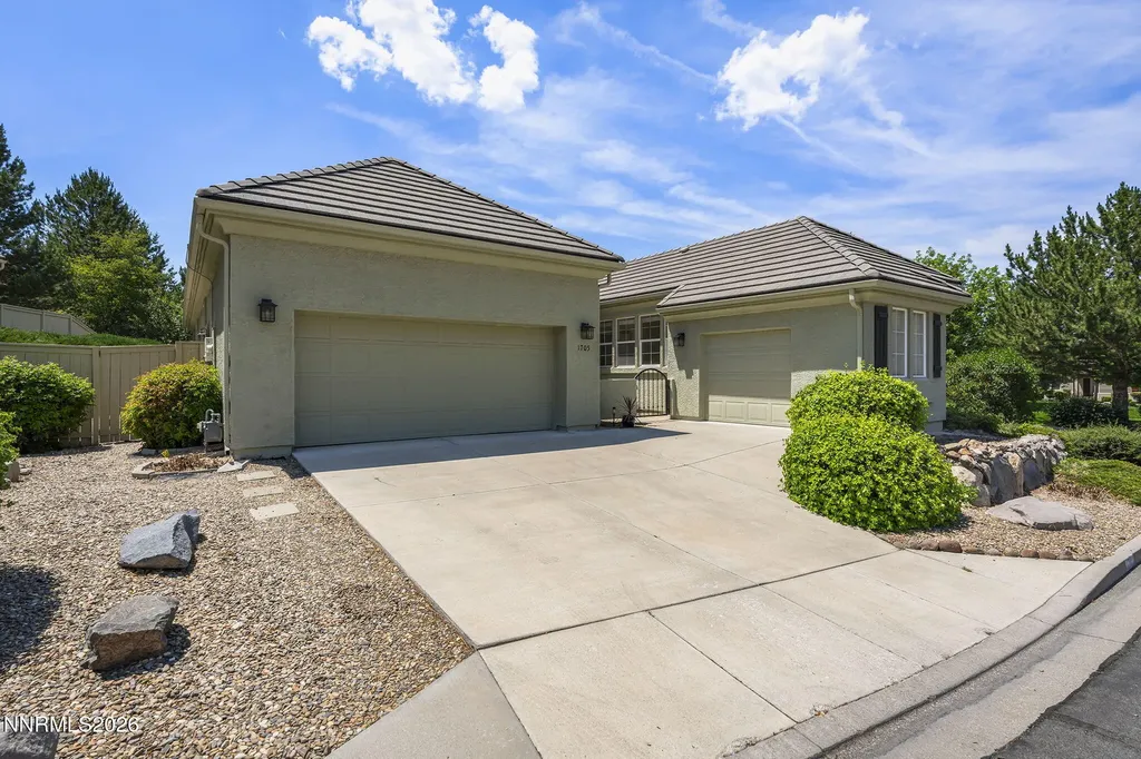 1705 Hunter Creek Reno NV 89519