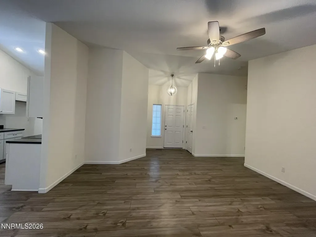 1012 Rose Bud Yerington NV 89447