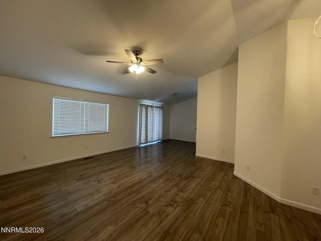 1012 Rose Bud Yerington NV 89447